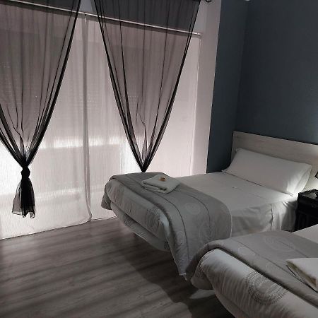 Pension Saint Mateo Логроньо Екстериор снимка